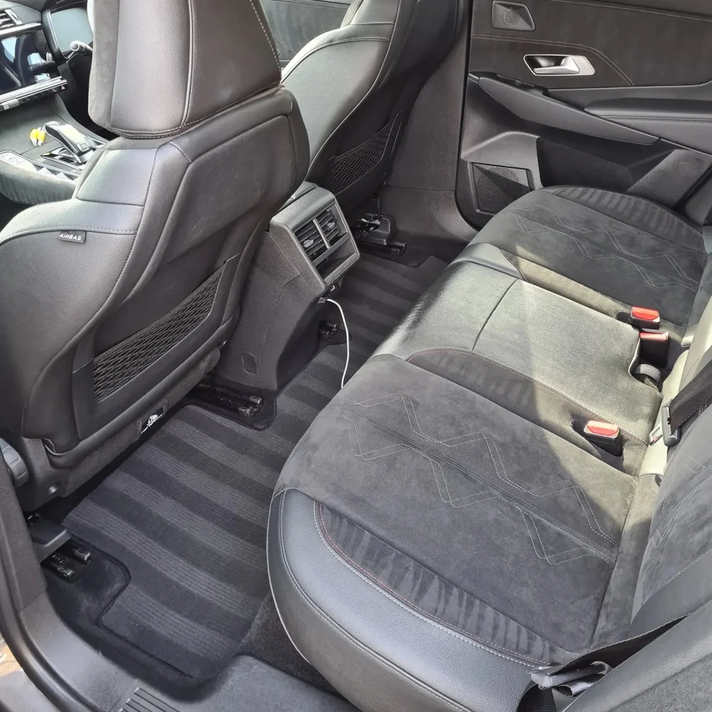 Clean leather rear seats after an MB Valets interior valet